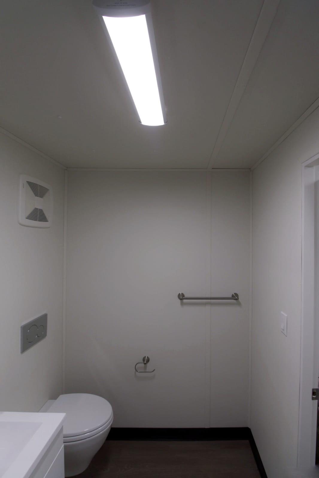 20&prime; Site office + Washroom - CONTAINERS DIRECT PTY LTD