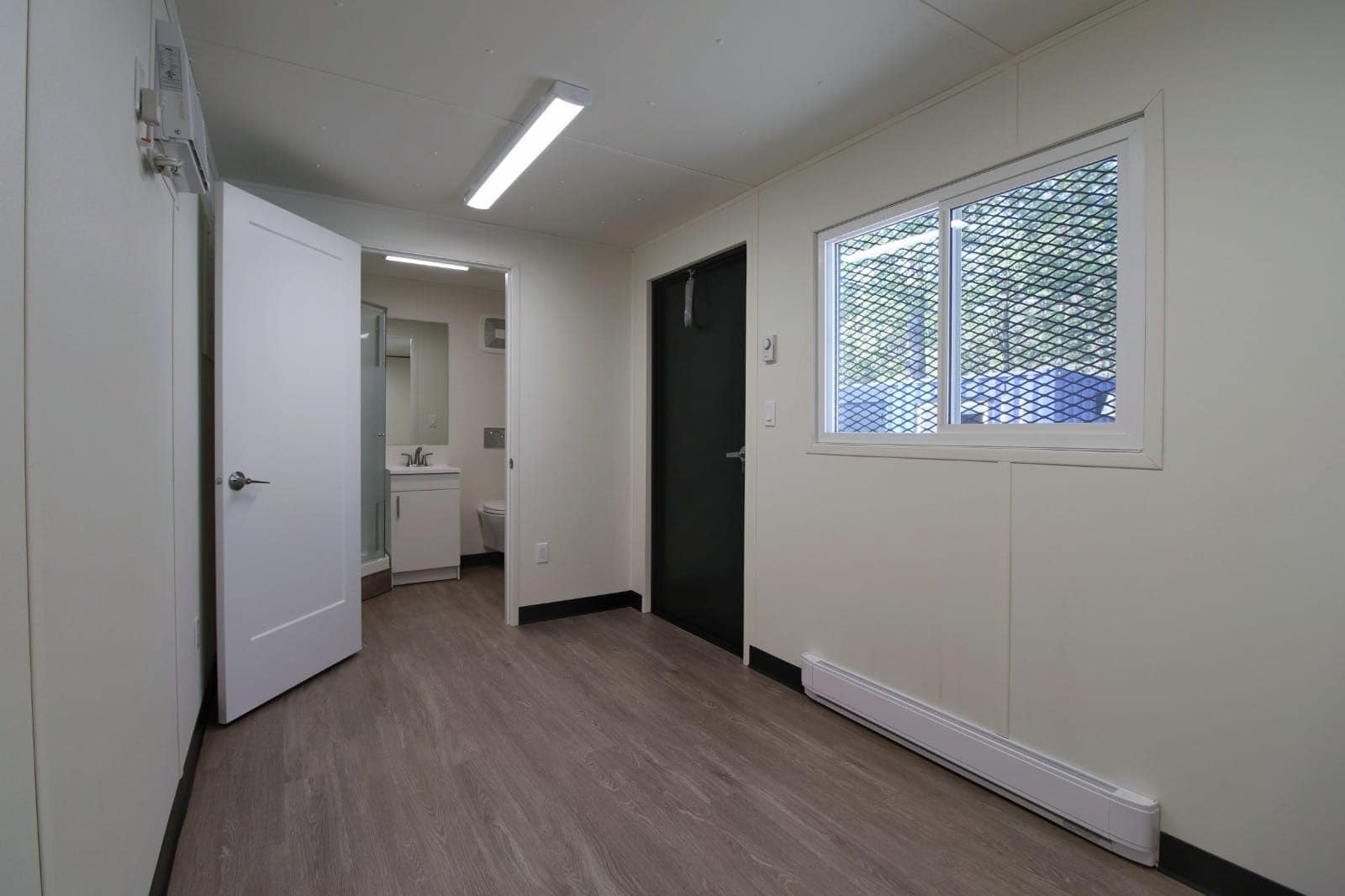 20&prime; Site office + Washroom - CONTAINERS DIRECT PTY LTD