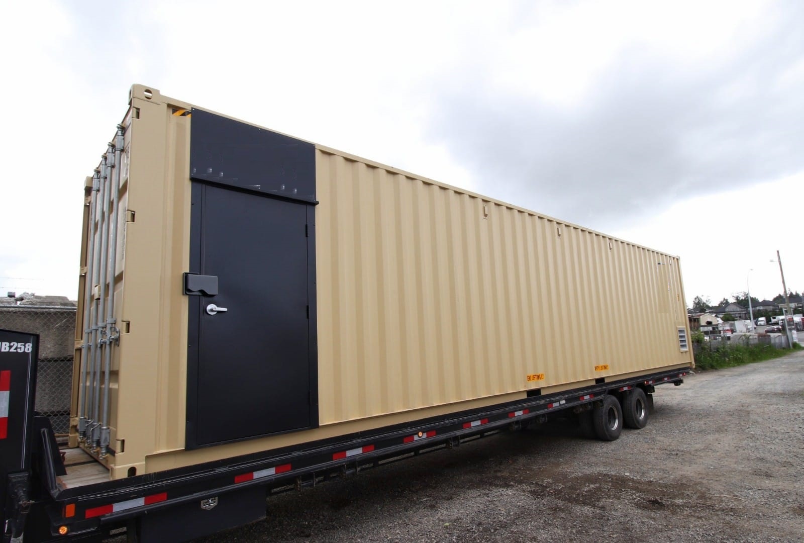40&prime; Compressor Room - CONTAINERS DIRECT PTY LTD