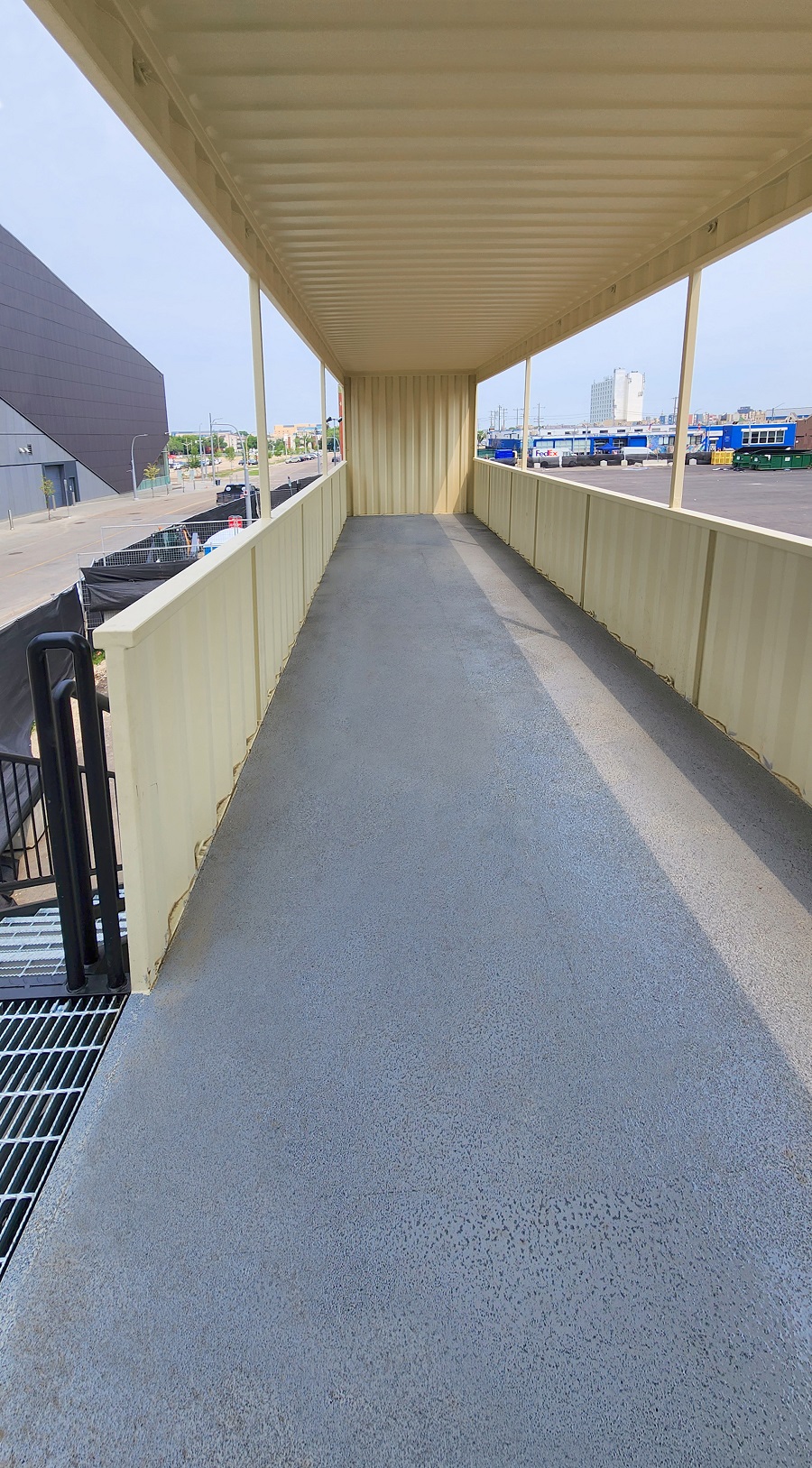 40&rsquo;HC VIP Area with Patio for the Oilers - CONTAINERS DIRECT PTY LTD